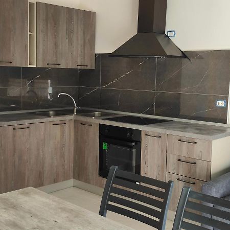 Fantasia B&B Apartament Studio 펠라로 외부 사진